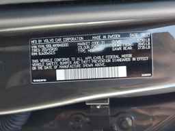 2022 VOLVO XC60