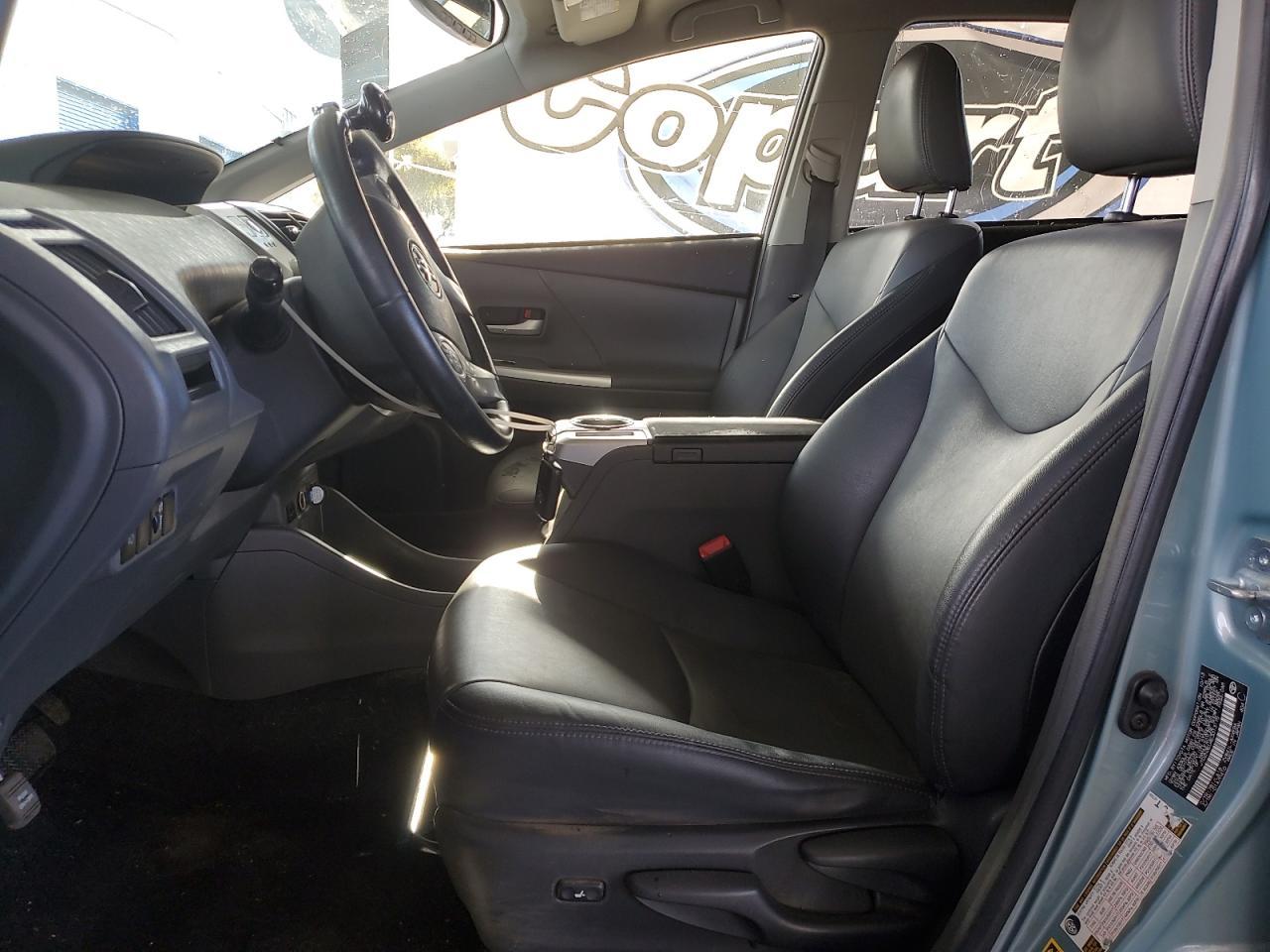2014 TOYOTA PRIUS V