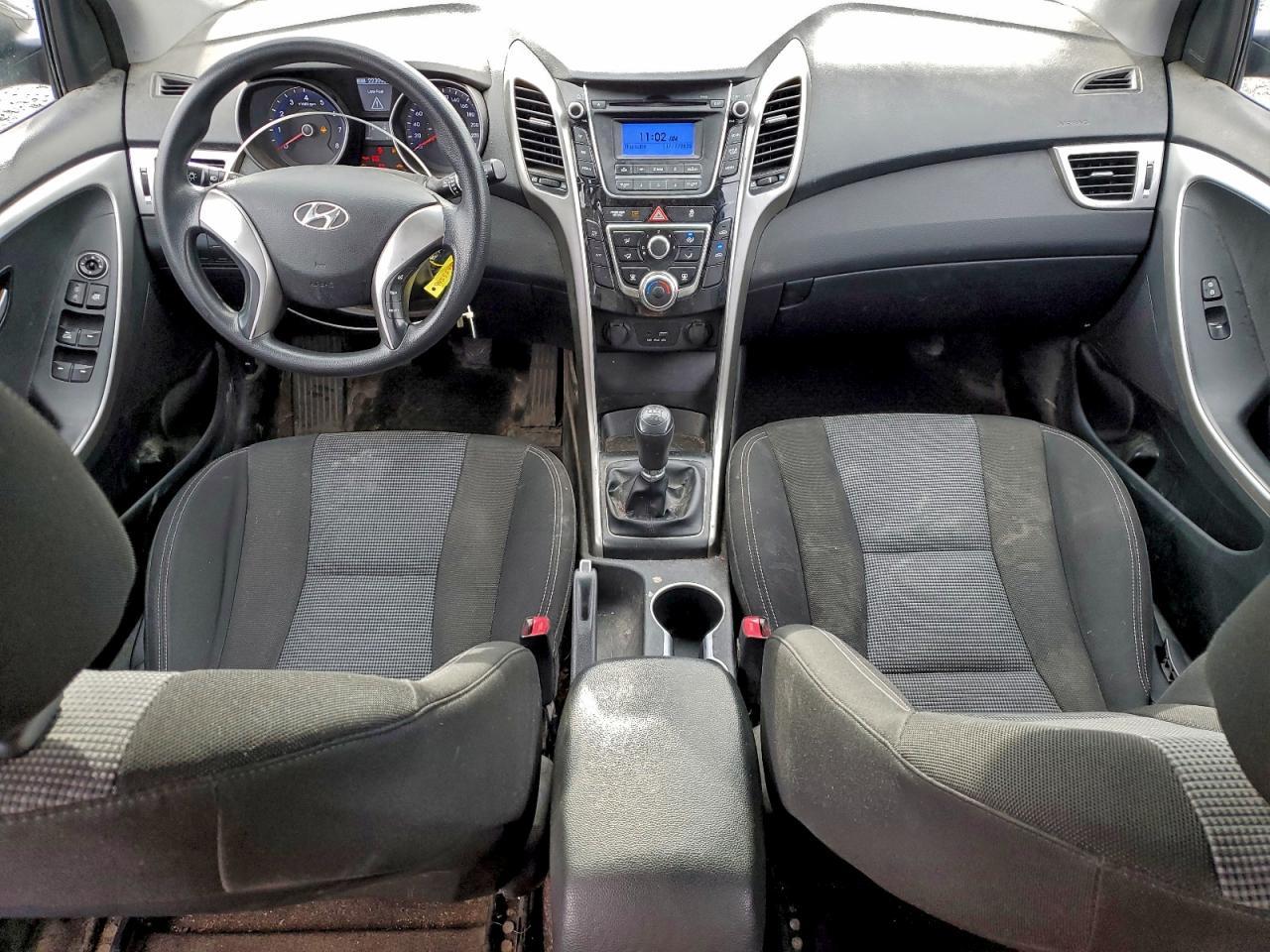 2016 HYUNDAI ELANTRA