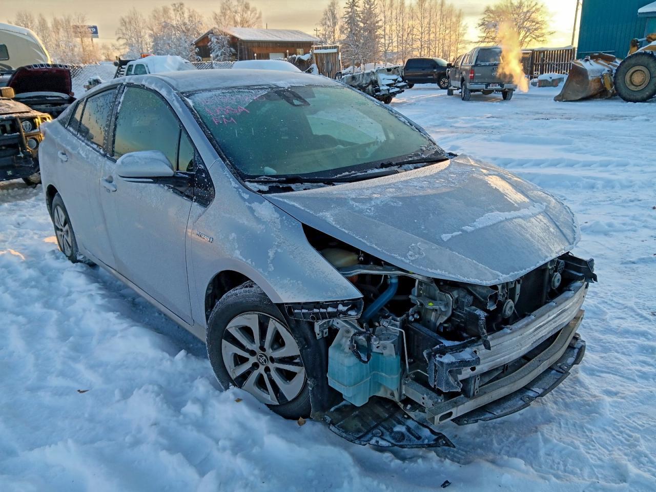 2017 TOYOTA PRIUS