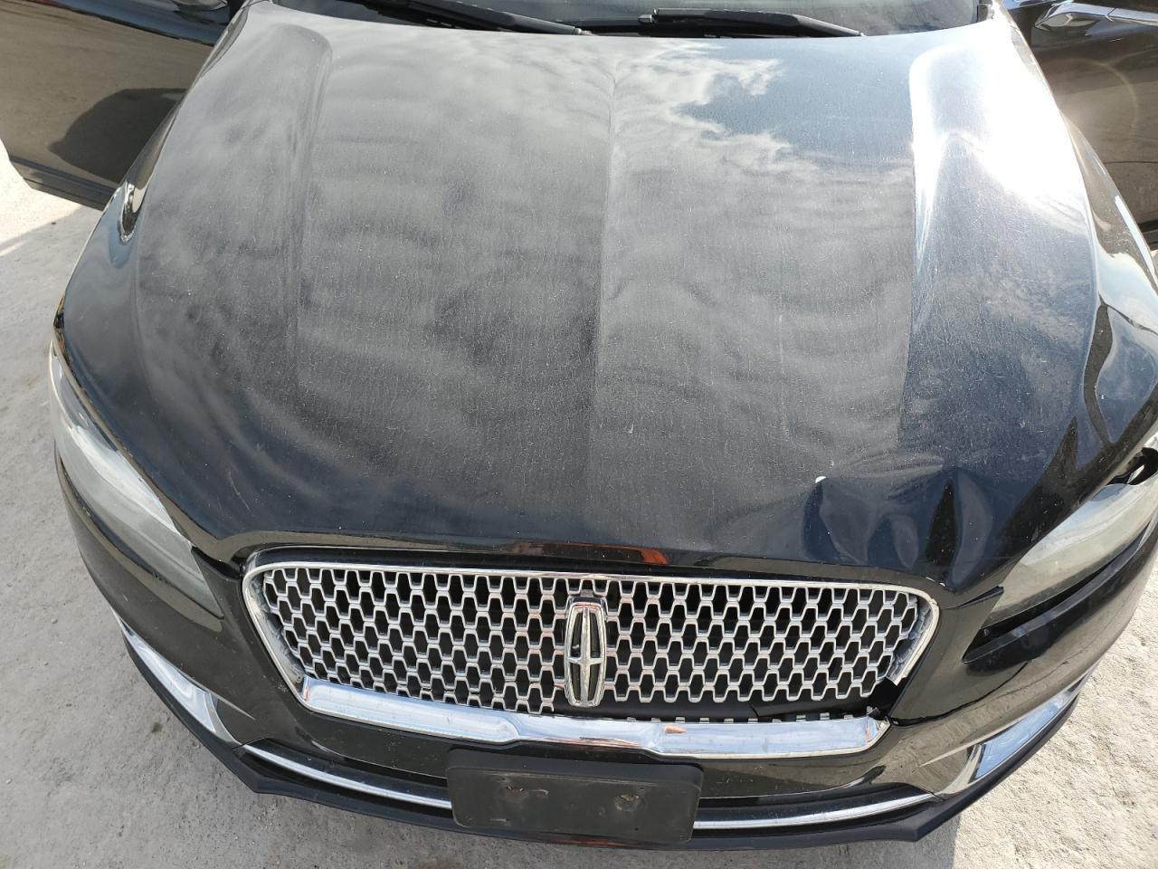 2017 LINCOLN MKZ