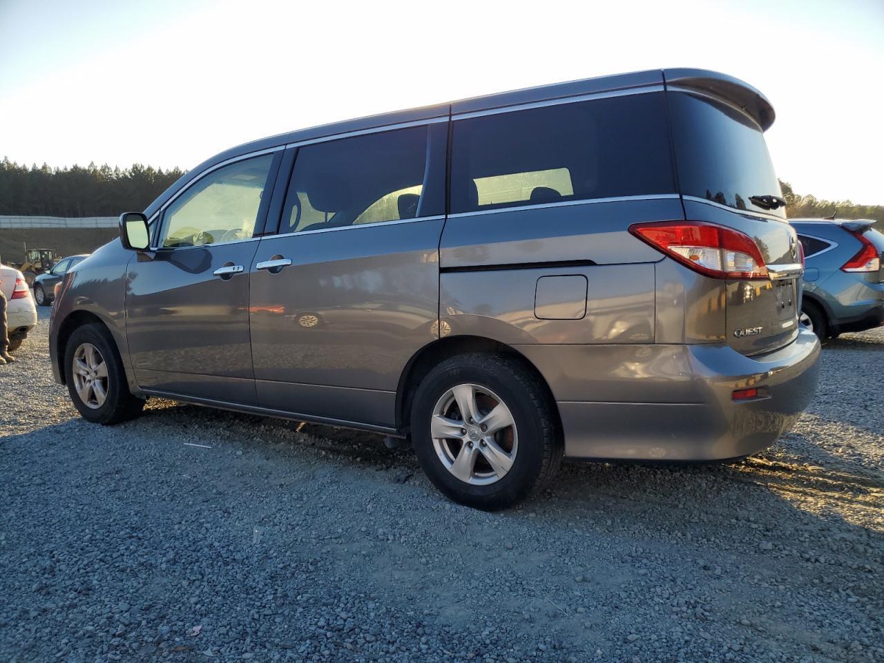 2014 NISSAN Quest