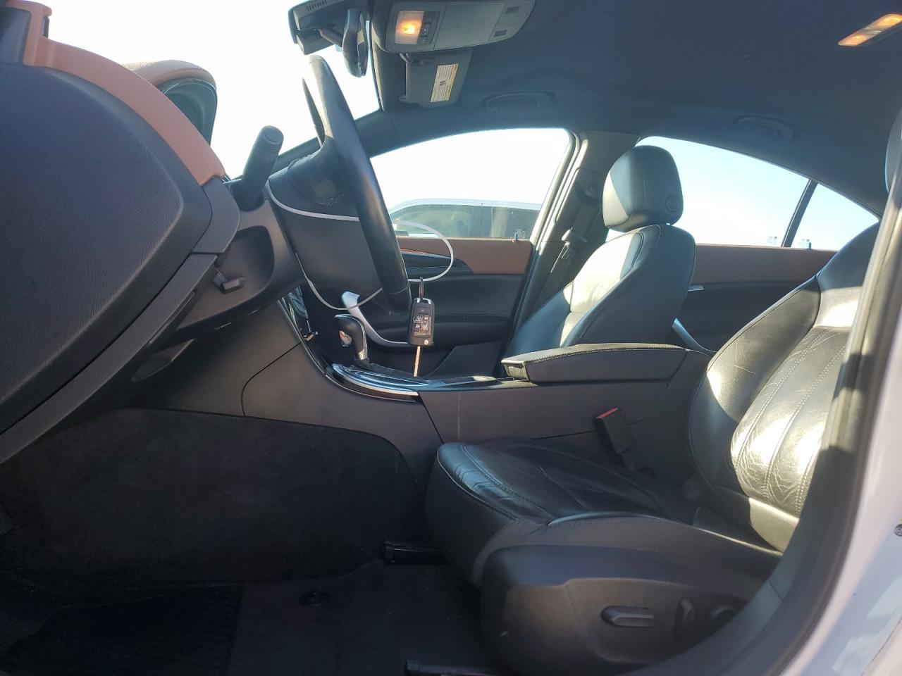 2014 BUICK Regal