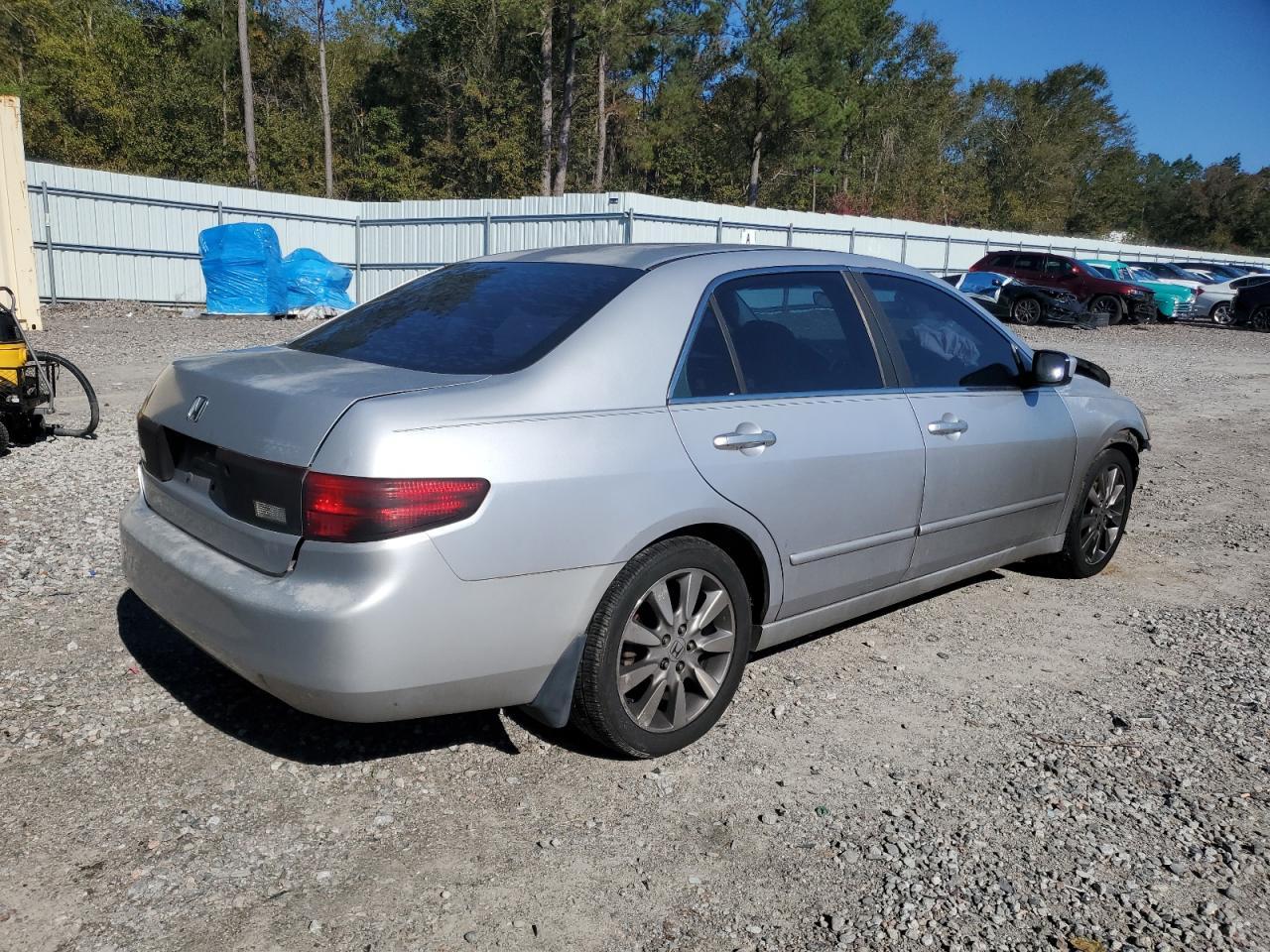 2005 HONDA ACCORD