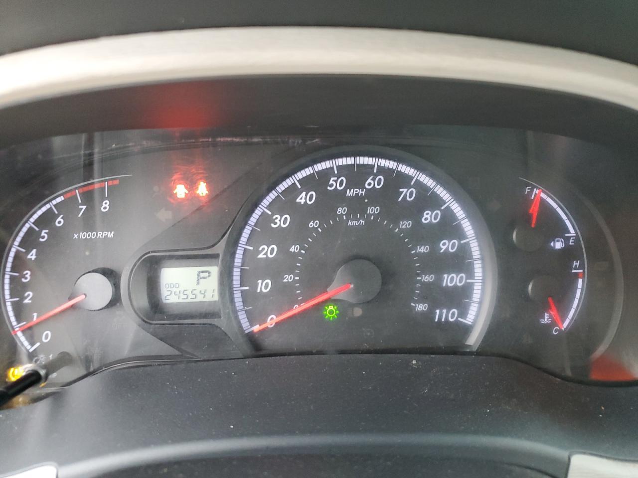 2012 TOYOTA SIENNA