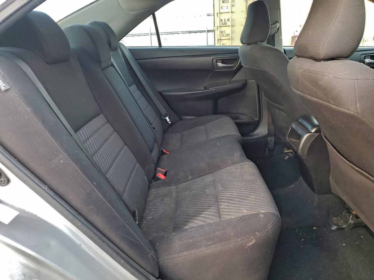 2016 TOYOTA CAMRY