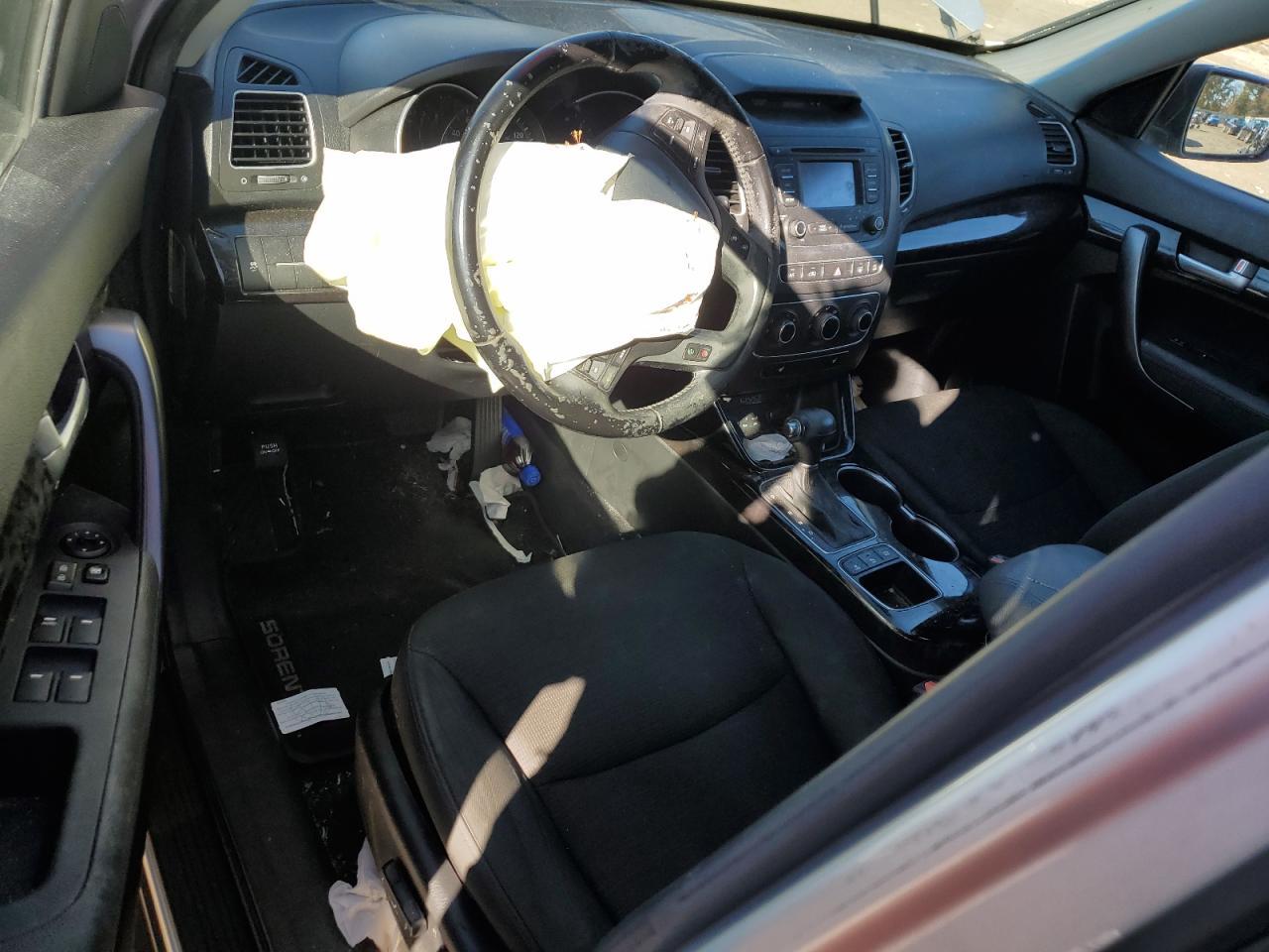 2014 KIA SORENTO