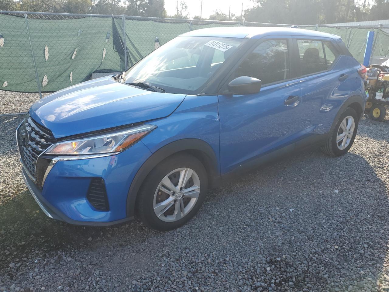 2021 NISSAN KICKS