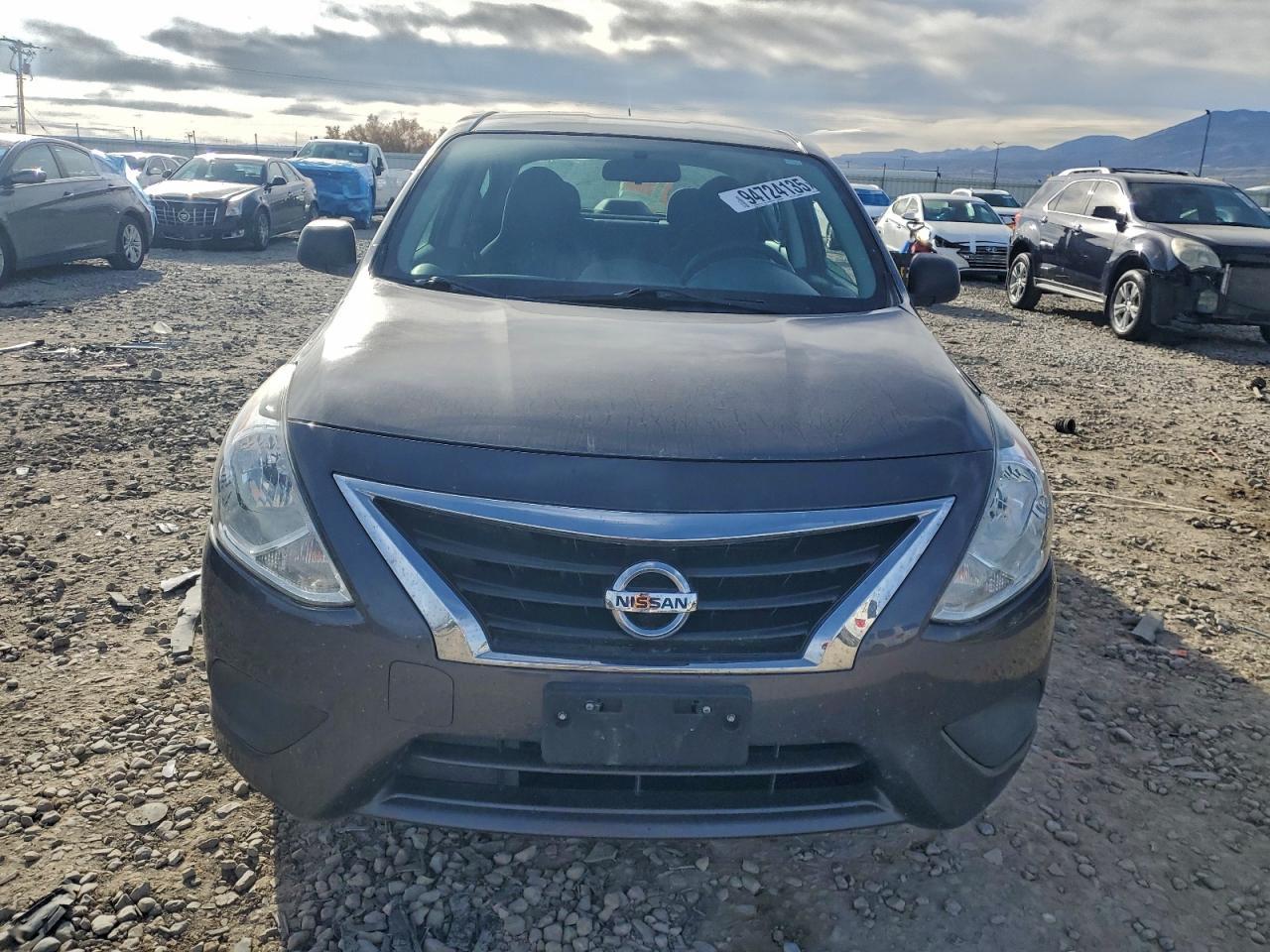 2015 NISSAN VERSA