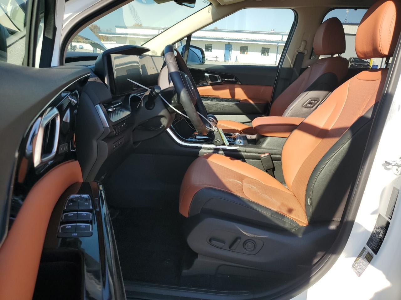 2024 KIA Carnival