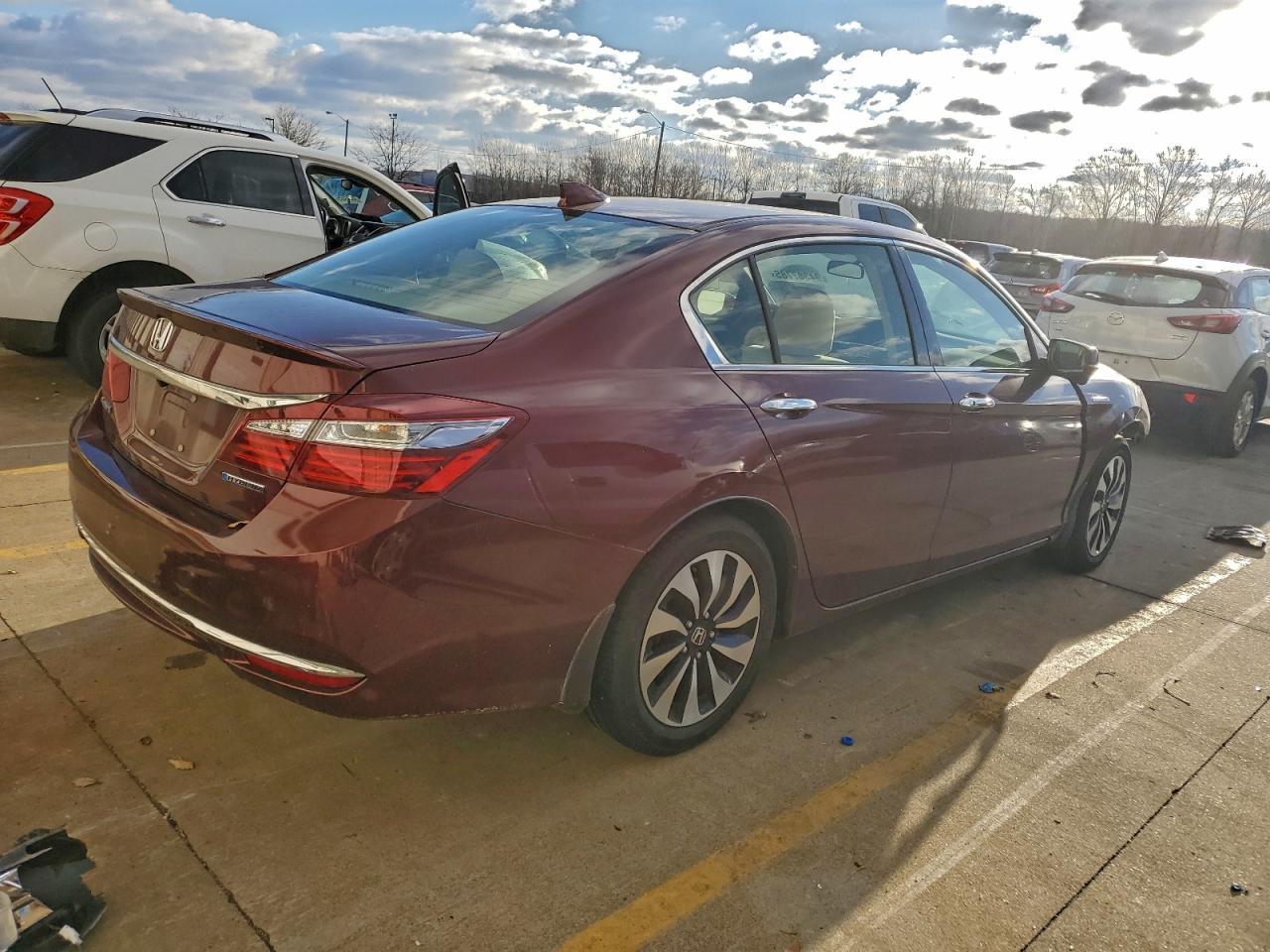 2017 HONDA ACCORD