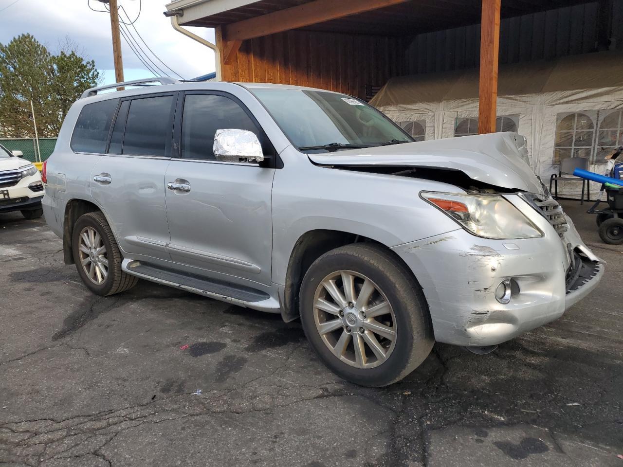 2008 LEXUS LX 570