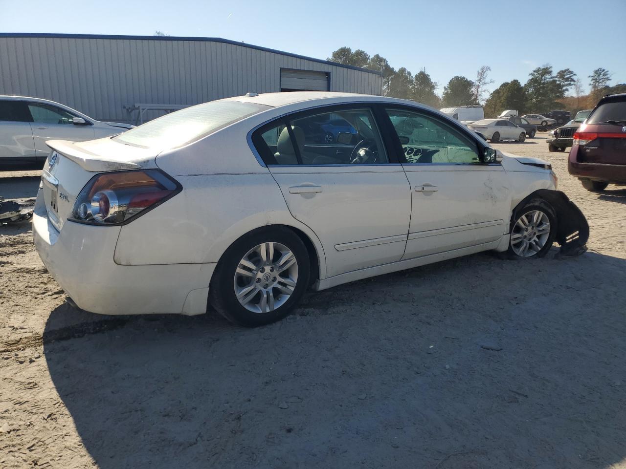 2011 NISSAN ALTIMA