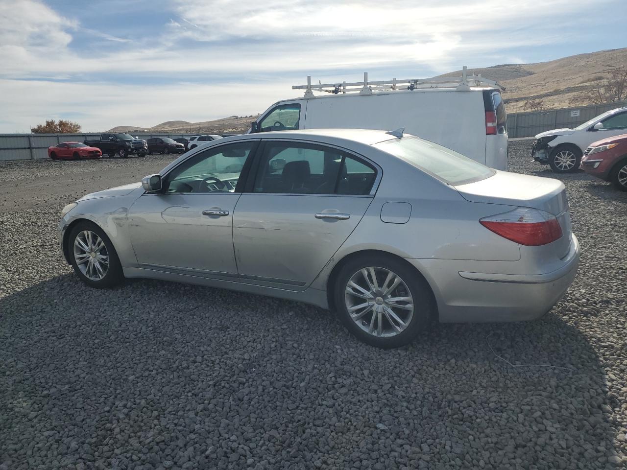 2009 HYUNDAI GENESIS