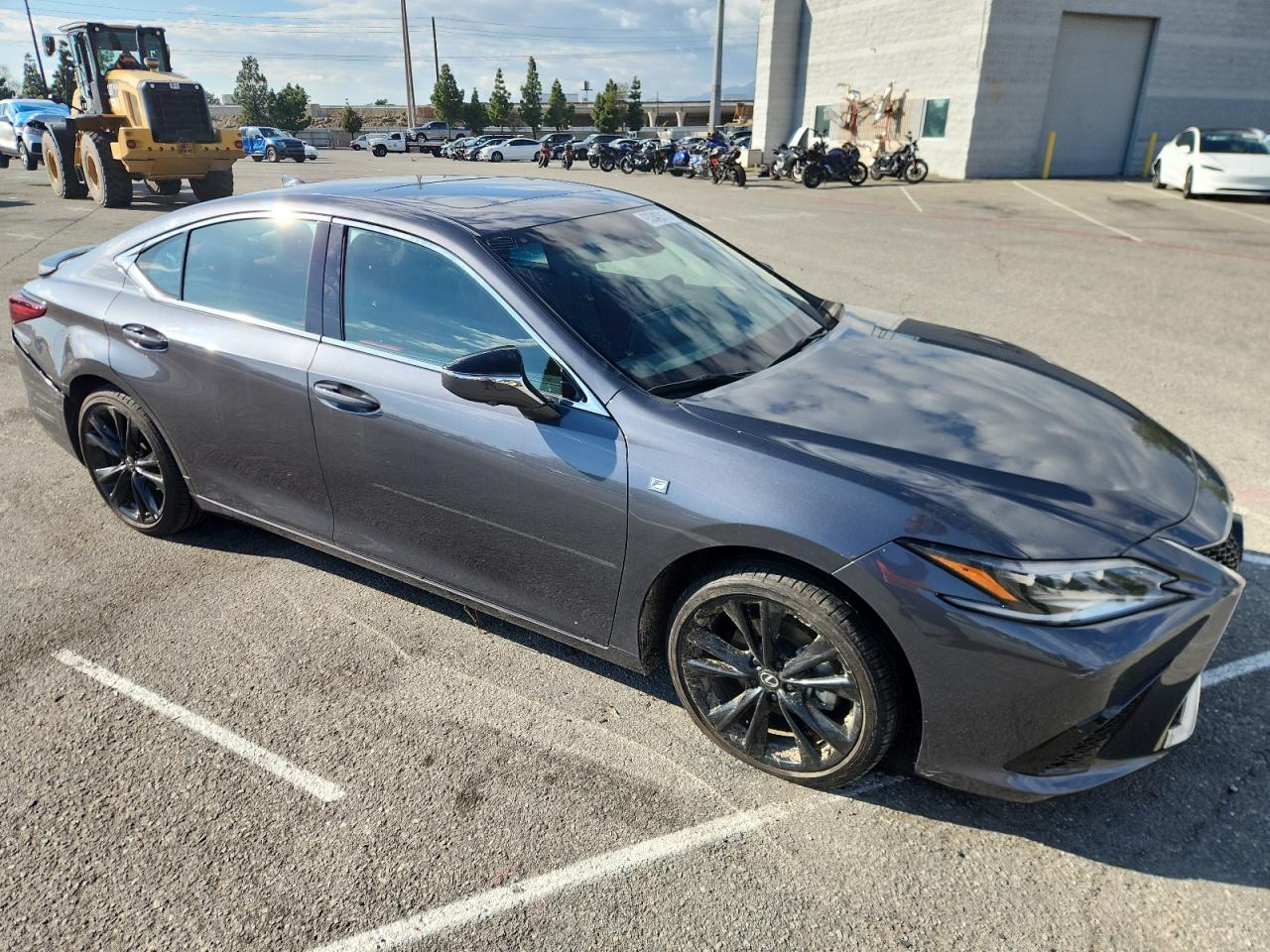 2024 LEXUS ES 300H