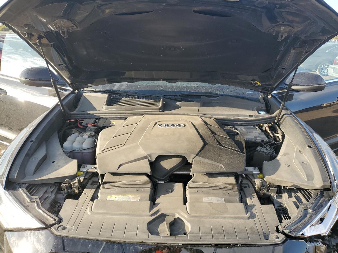 2019 AUDI Q8