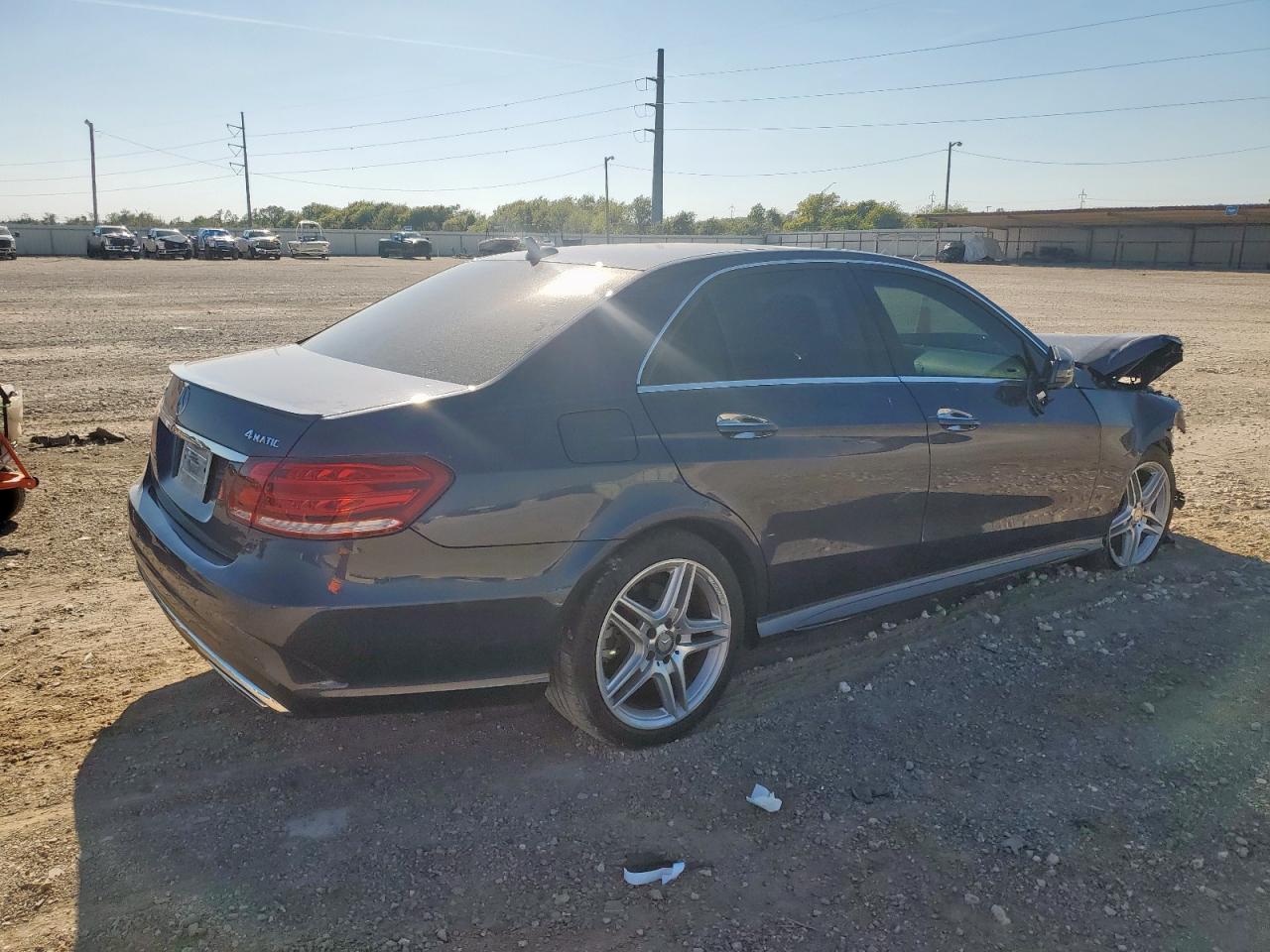 2014 MERCEDES-BENZ E-Class
