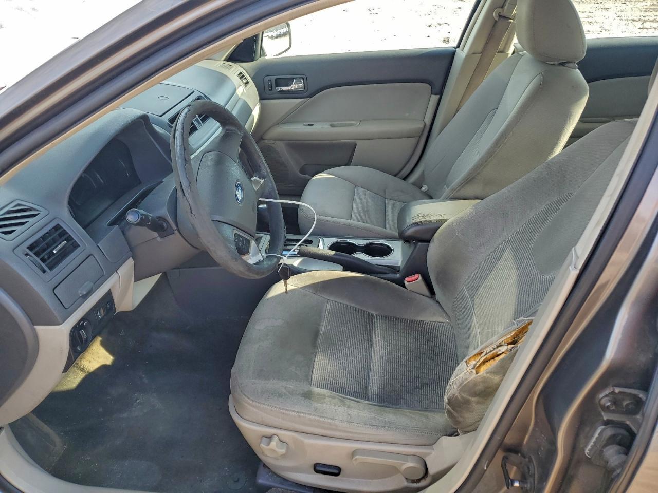 2010 FORD FUSION