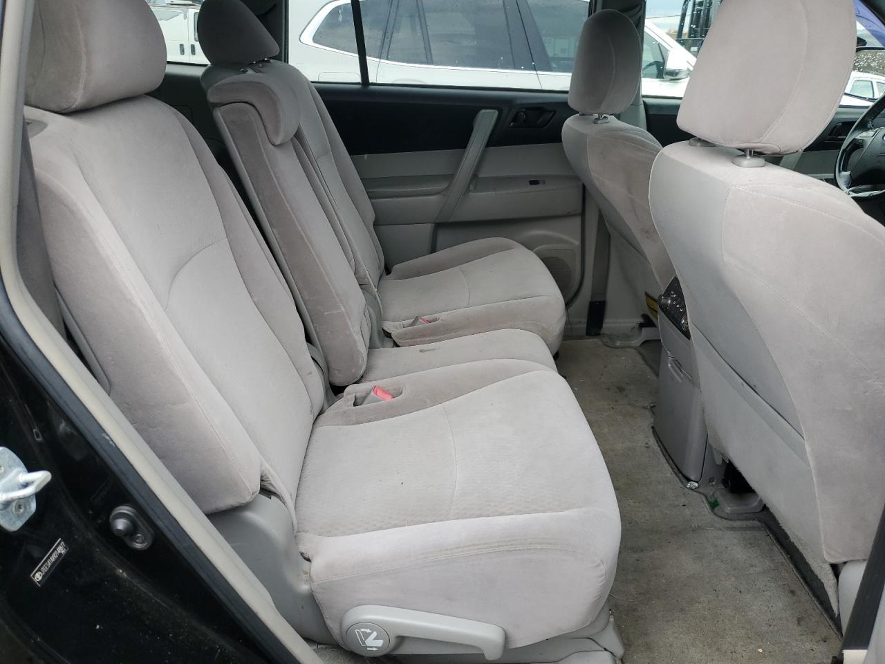 2009 TOYOTA HIGHLANDER
