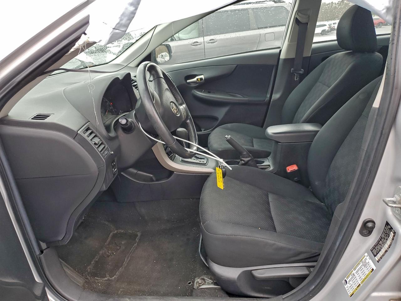 2009 TOYOTA COROLLA
