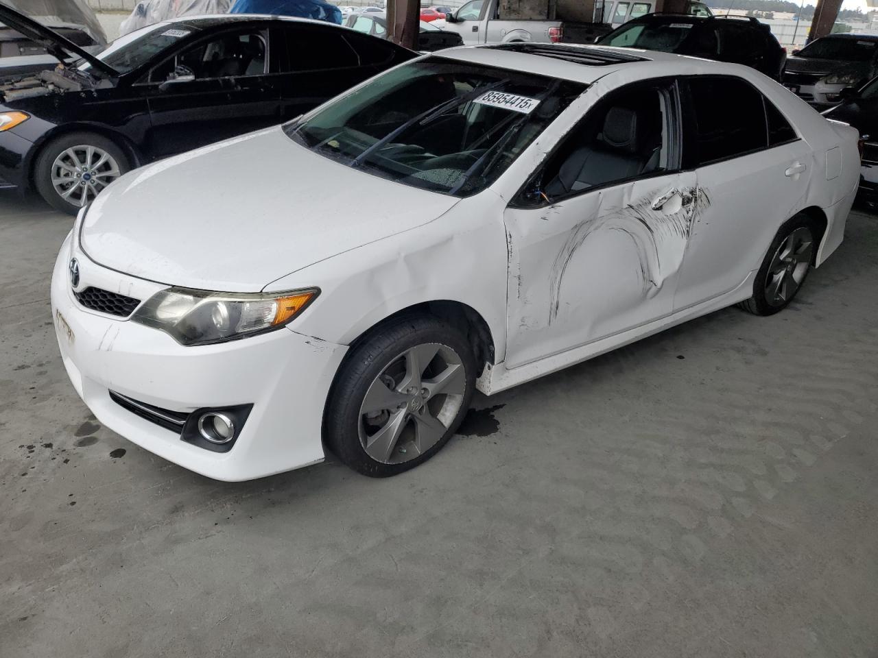 2014 TOYOTA CAMRY
