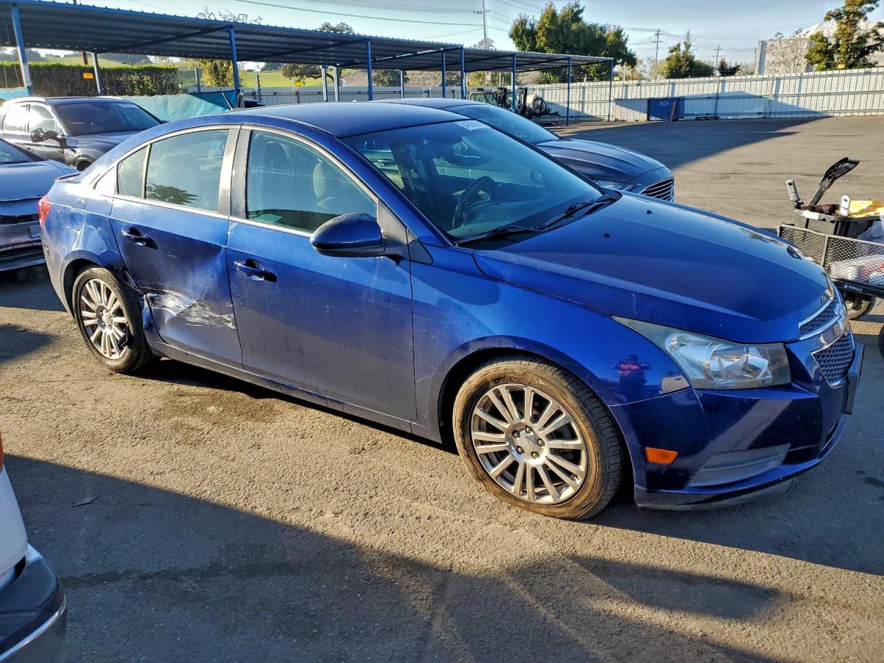 2012 CHEVROLET CRUZE