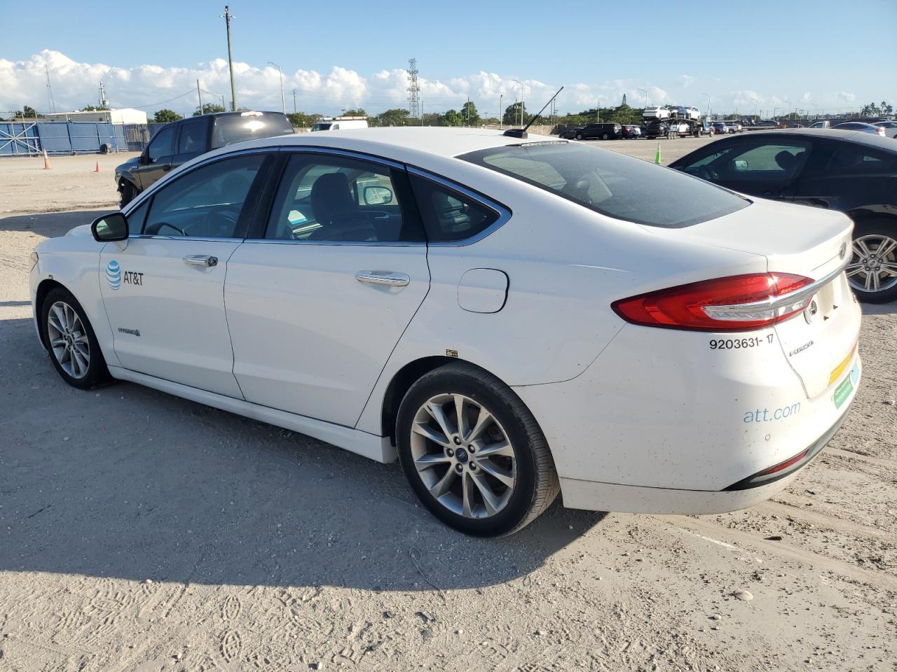 2017 FORD FUSION