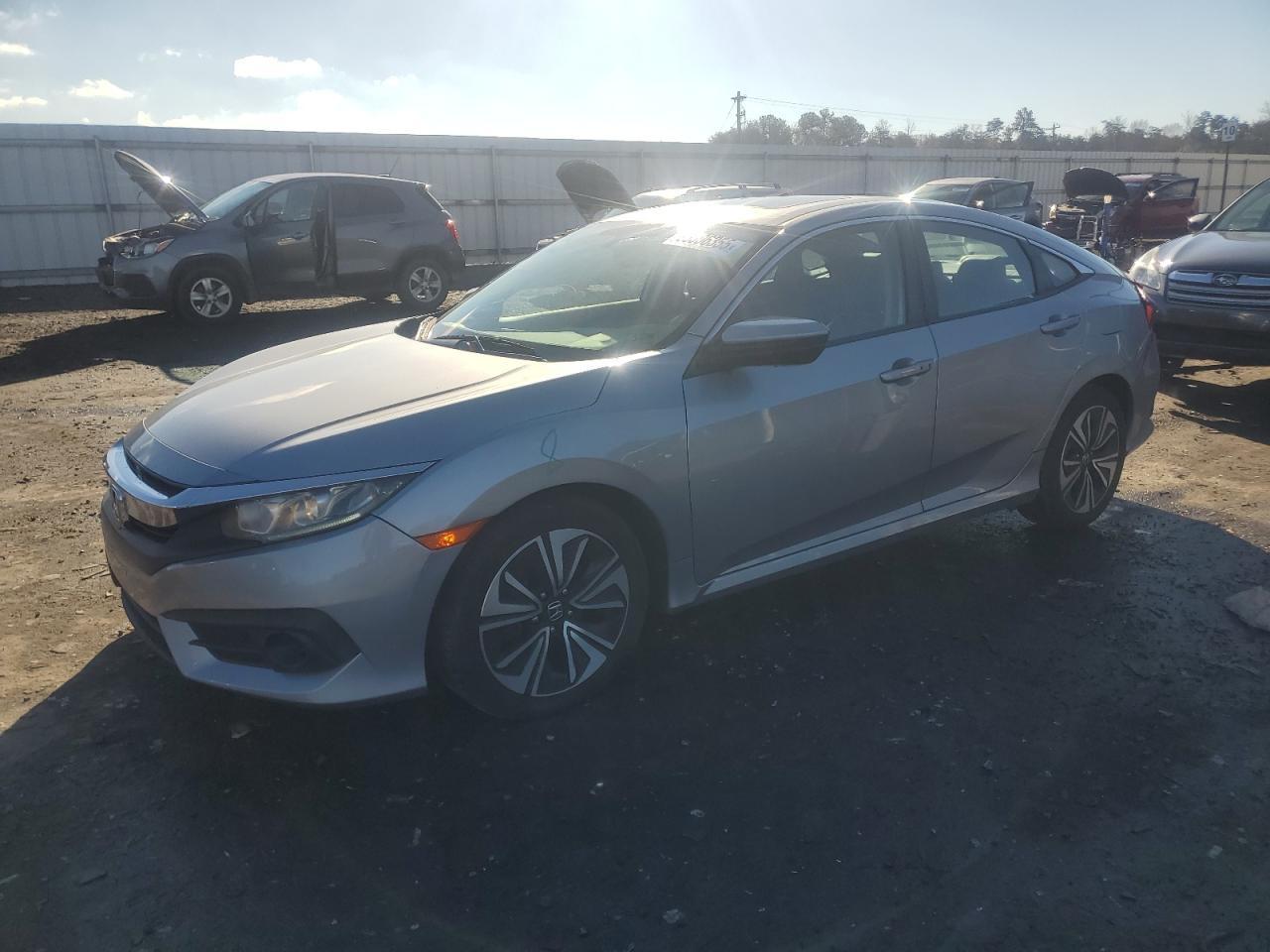 2016 HONDA CIVIC