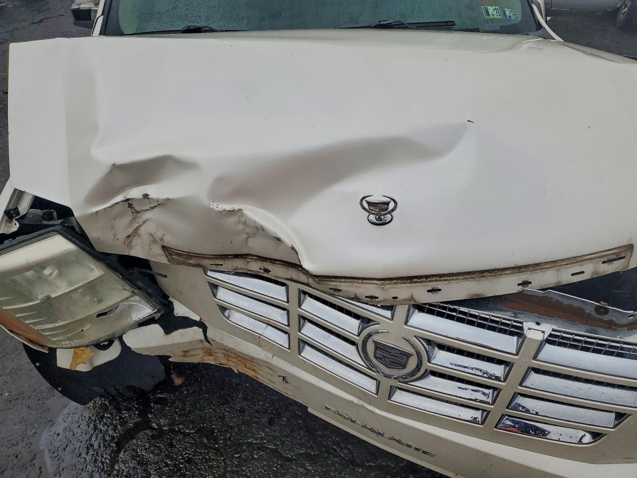 2009 CADILLAC ESCALADE