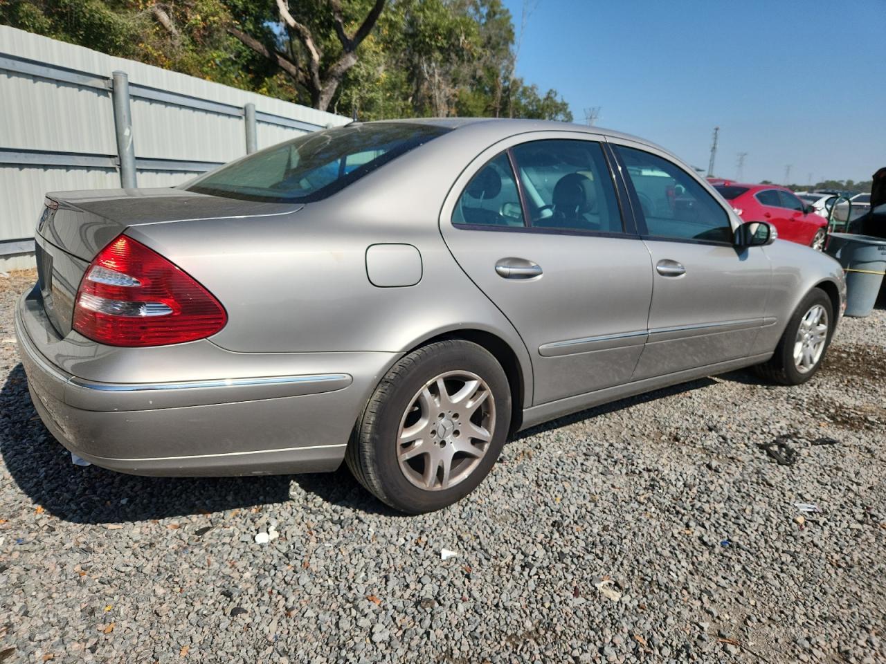 2006 MERCEDES-BENZ E-Class