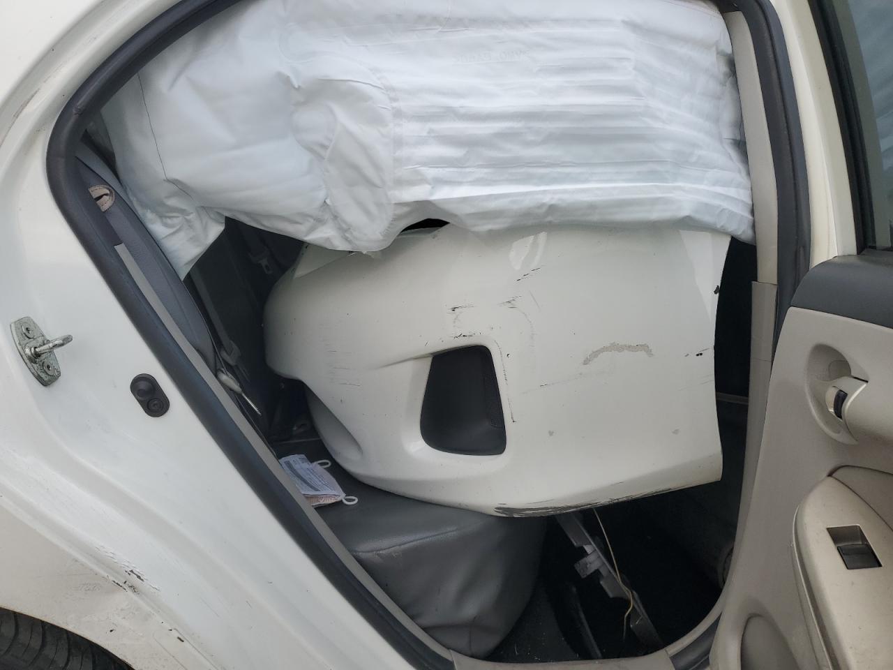 2012 TOYOTA COROLLA