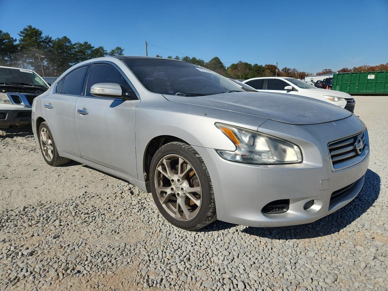 2014 NISSAN Maxima