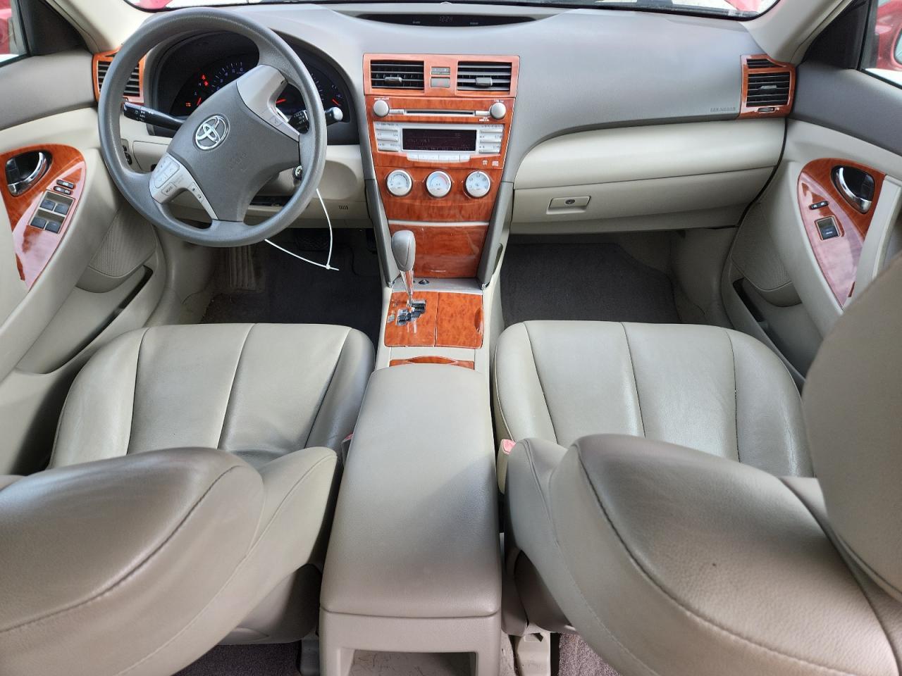 2011 TOYOTA CAMRY