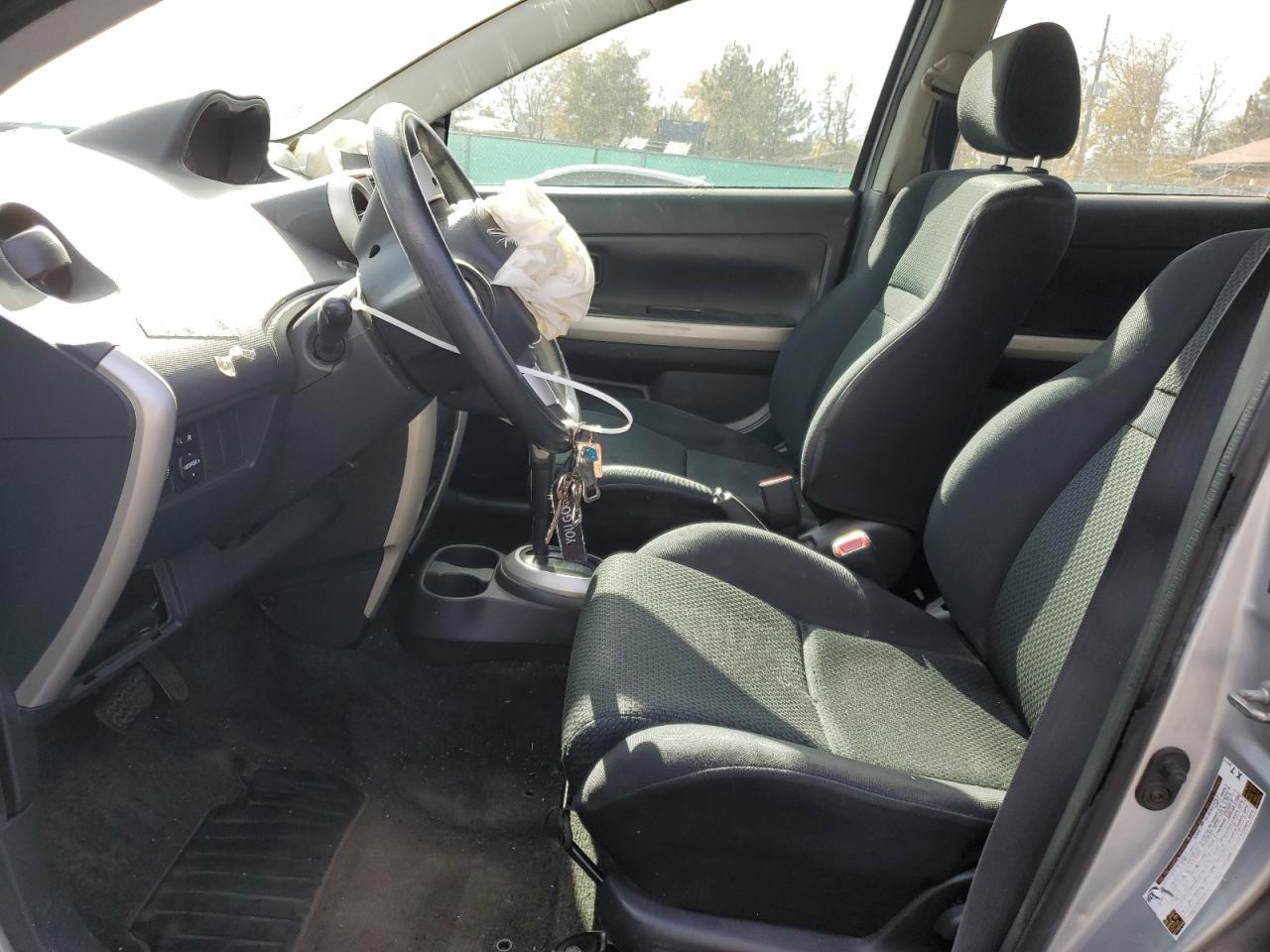 2006 TOYOTA SCION