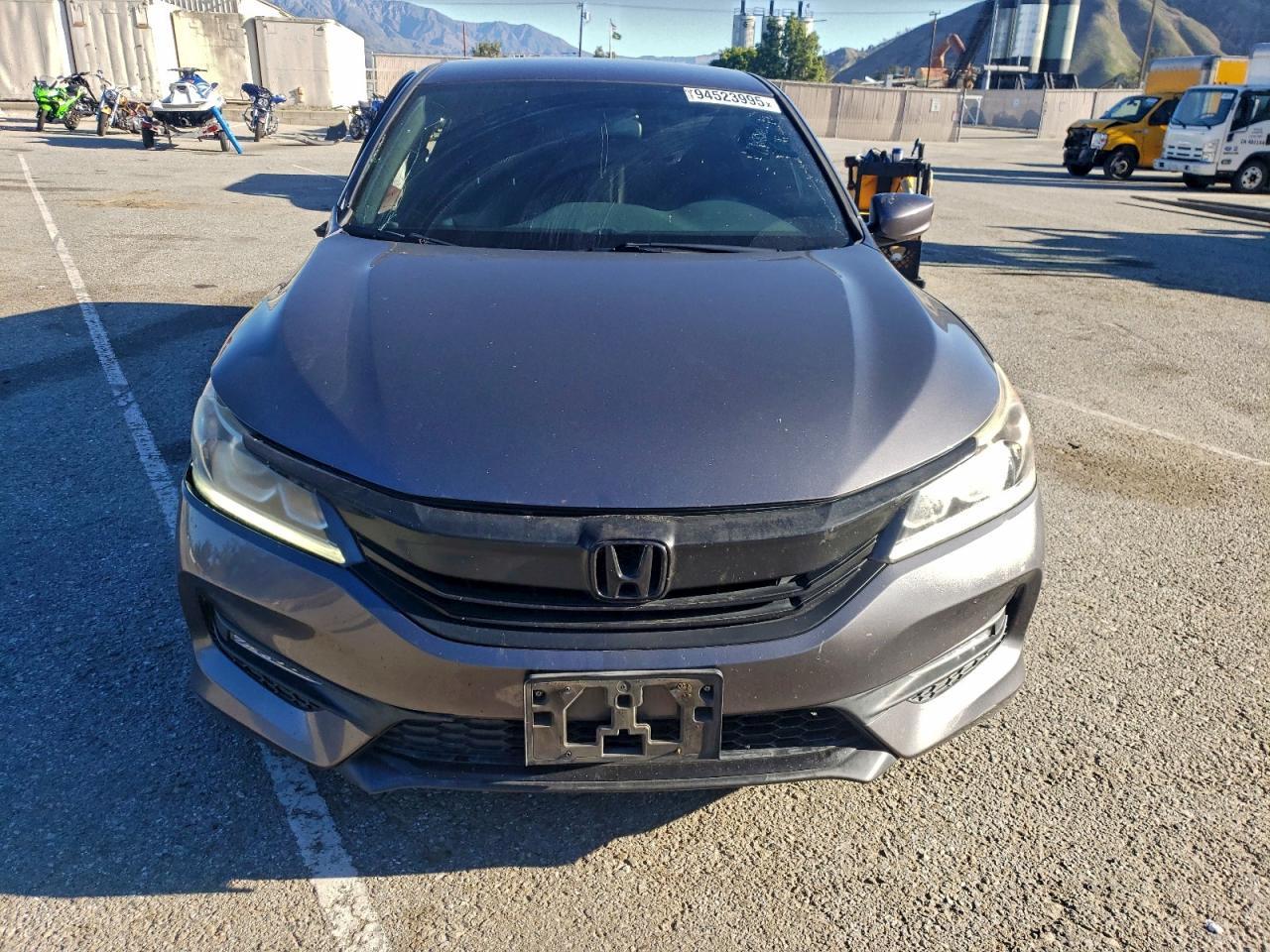 2017 HONDA ACCORD