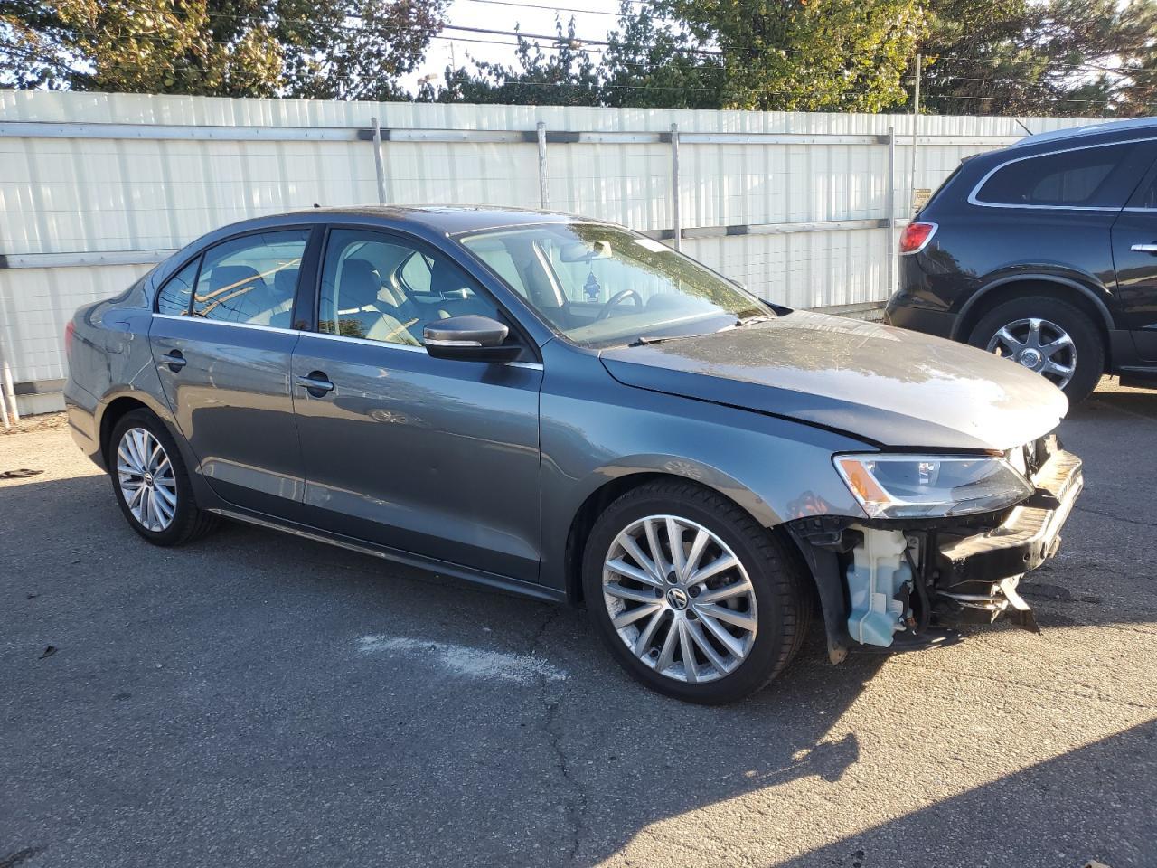 2011 VOLKSWAGEN JETTA