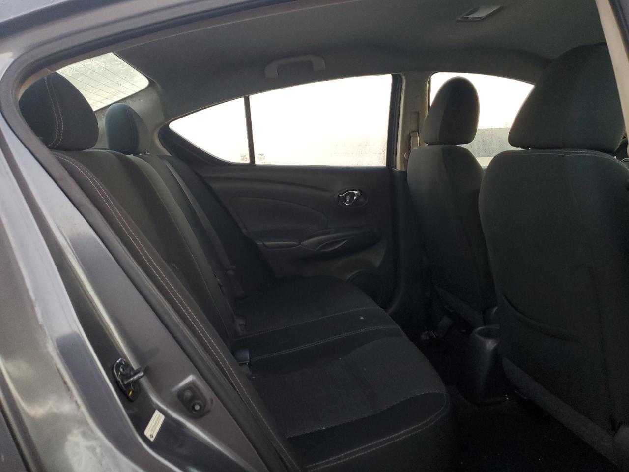 2019 NISSAN VERSA