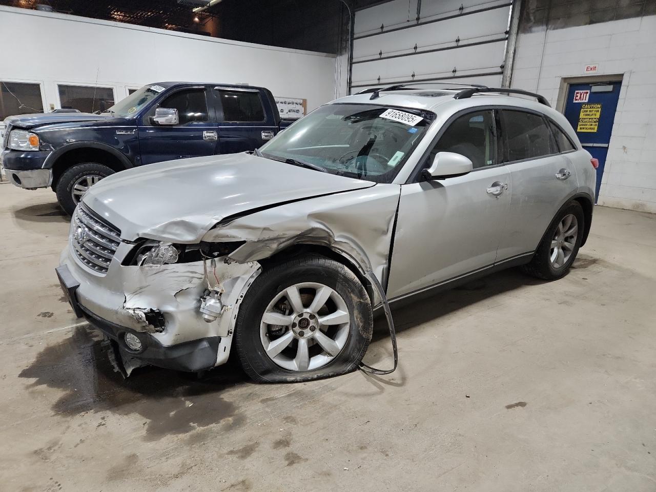 2004 INFINITI FX35