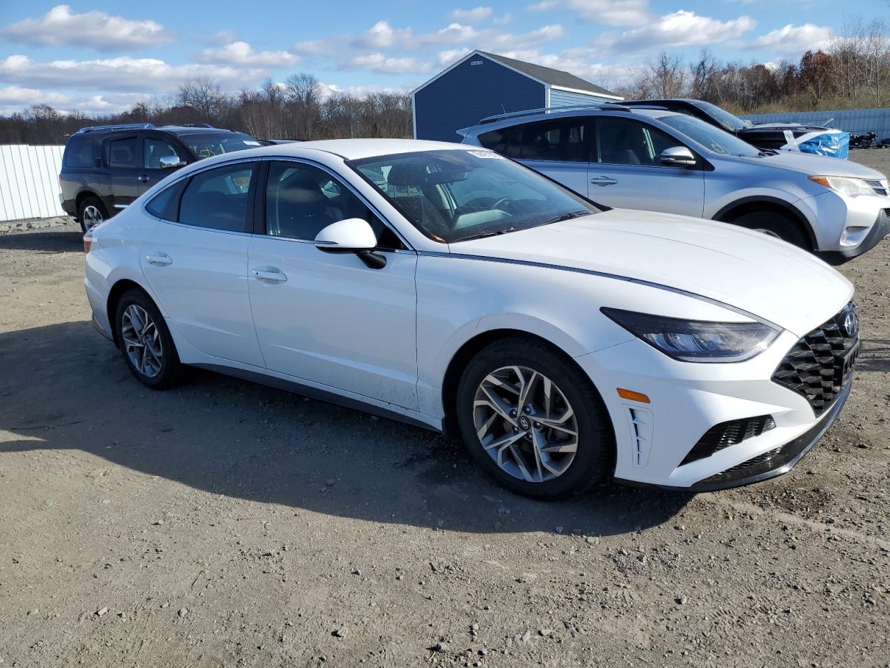 2022 HYUNDAI SONATA