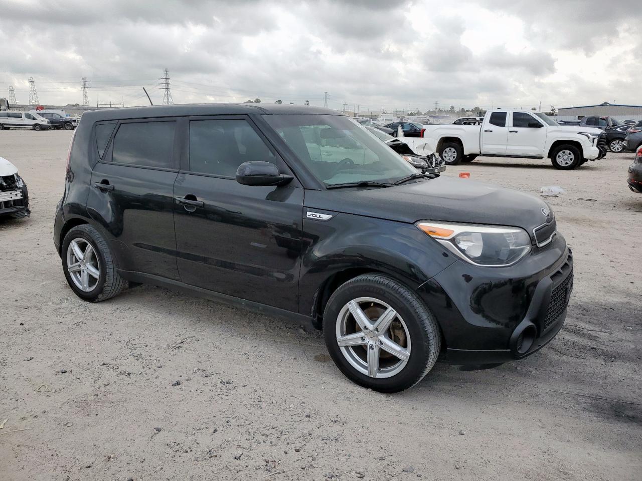 2016 KIA SOUL