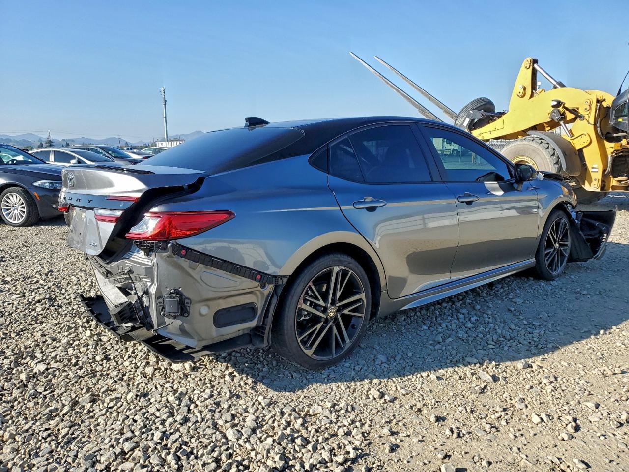 2025 TOYOTA CAMRY
