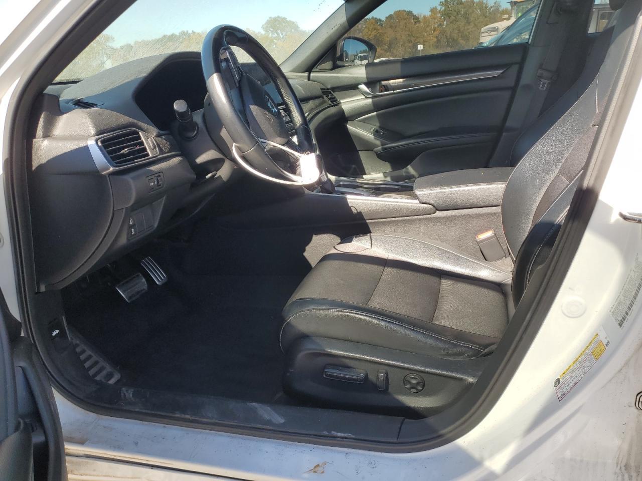 2018 HONDA ACCORD