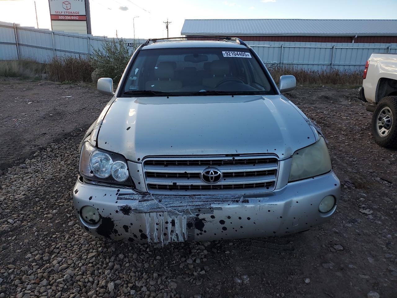 2003 TOYOTA HIGHLANDER