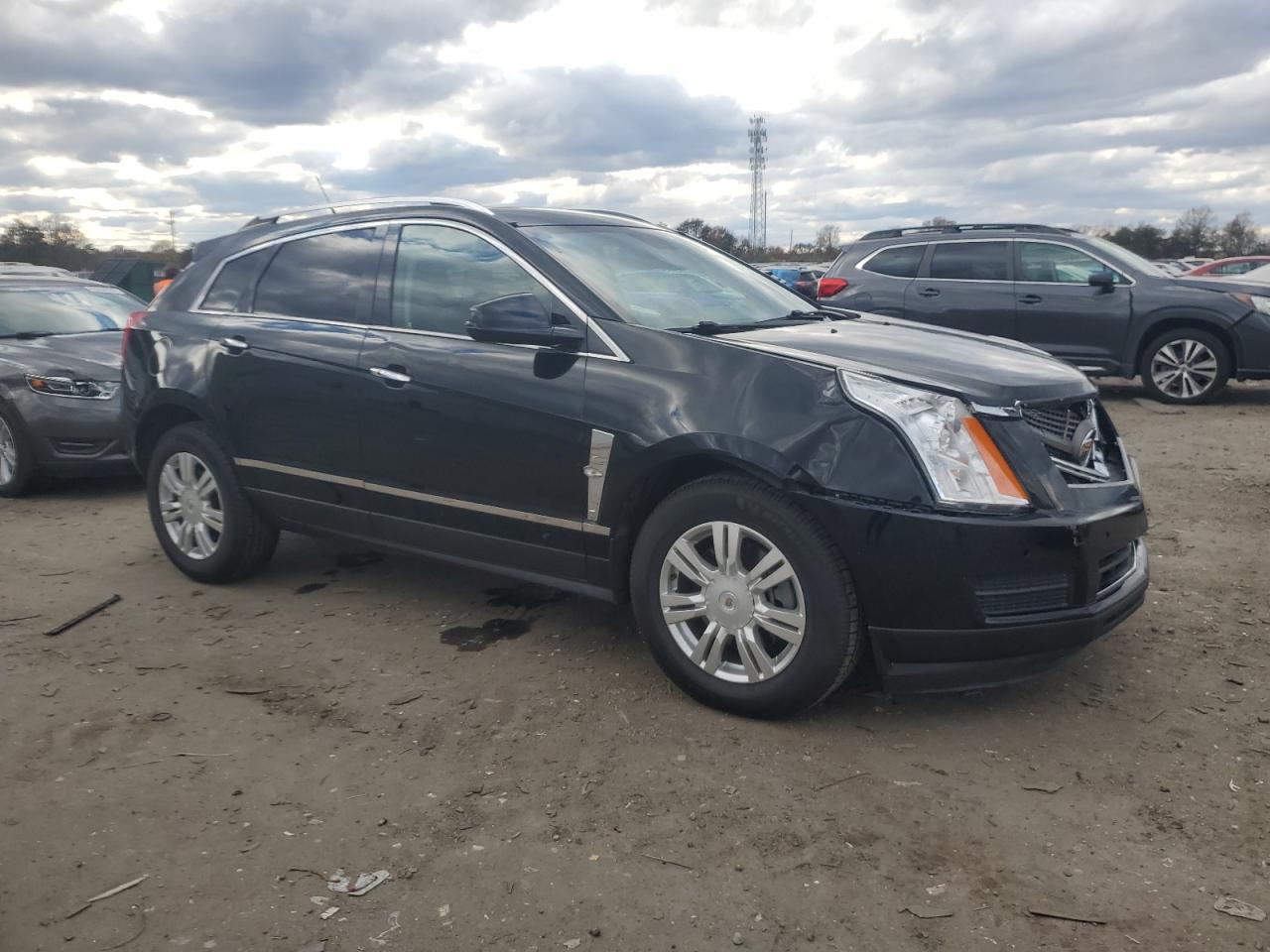2011 CADILLAC SRX