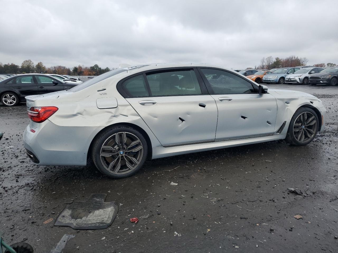 2018 BMW M760i xDrive