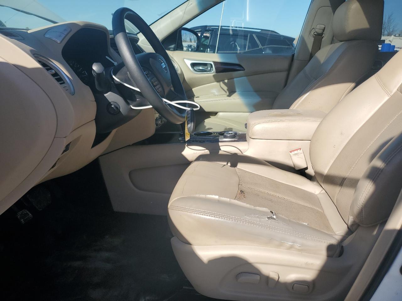 2016 NISSAN PATHFINDER