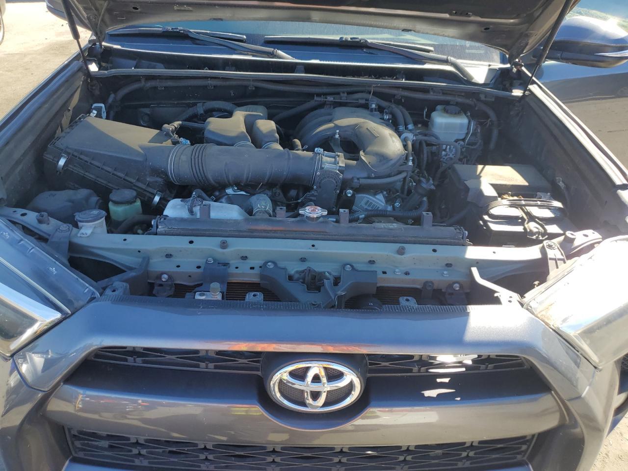2017 TOYOTA 4Runner