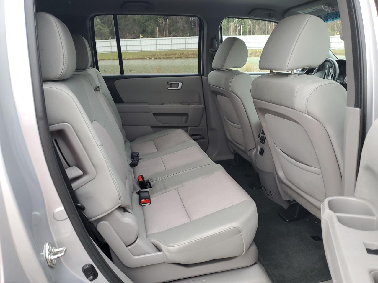 2015 HONDA PILOT