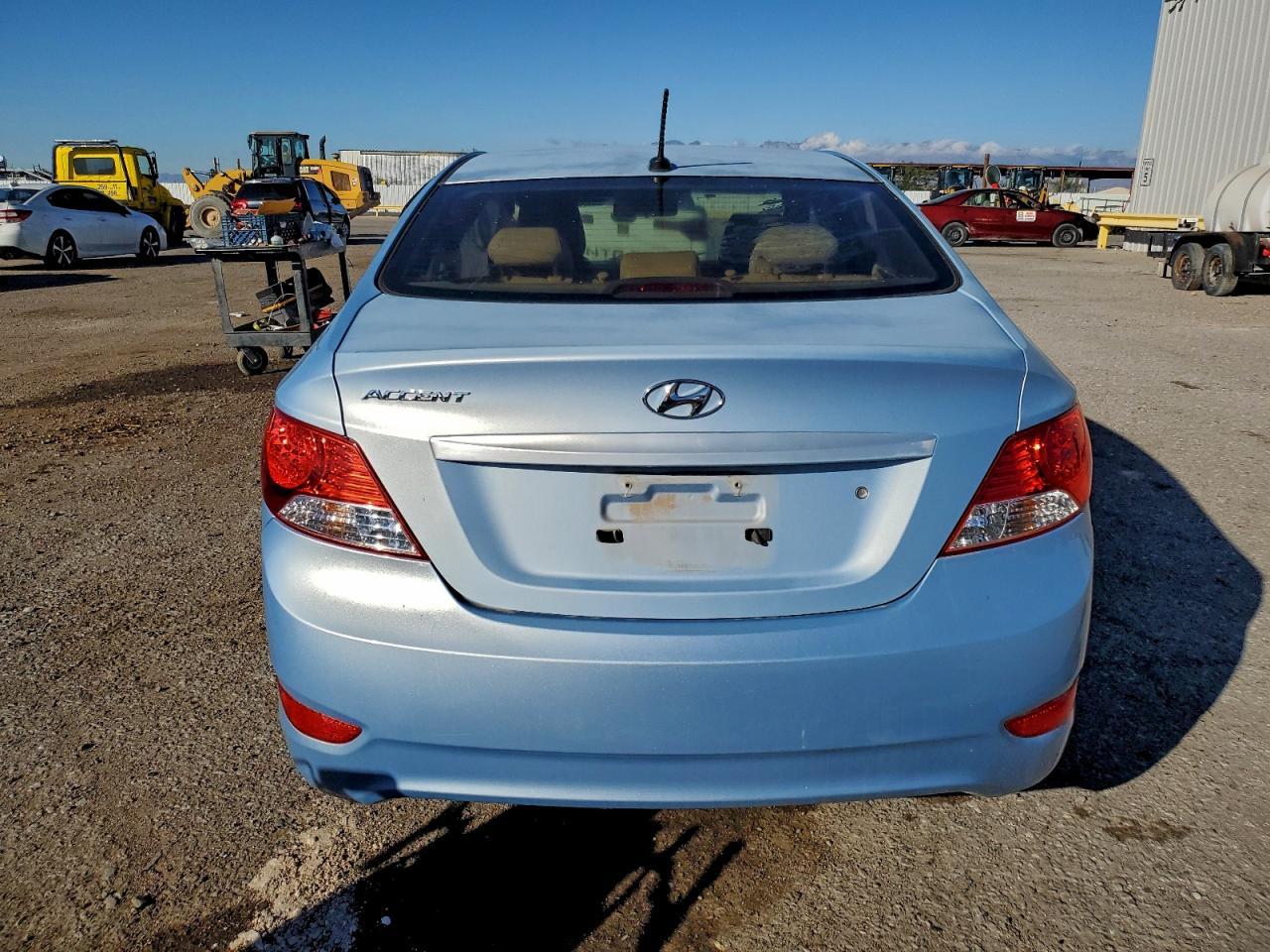 2012 HYUNDAI ACCENT