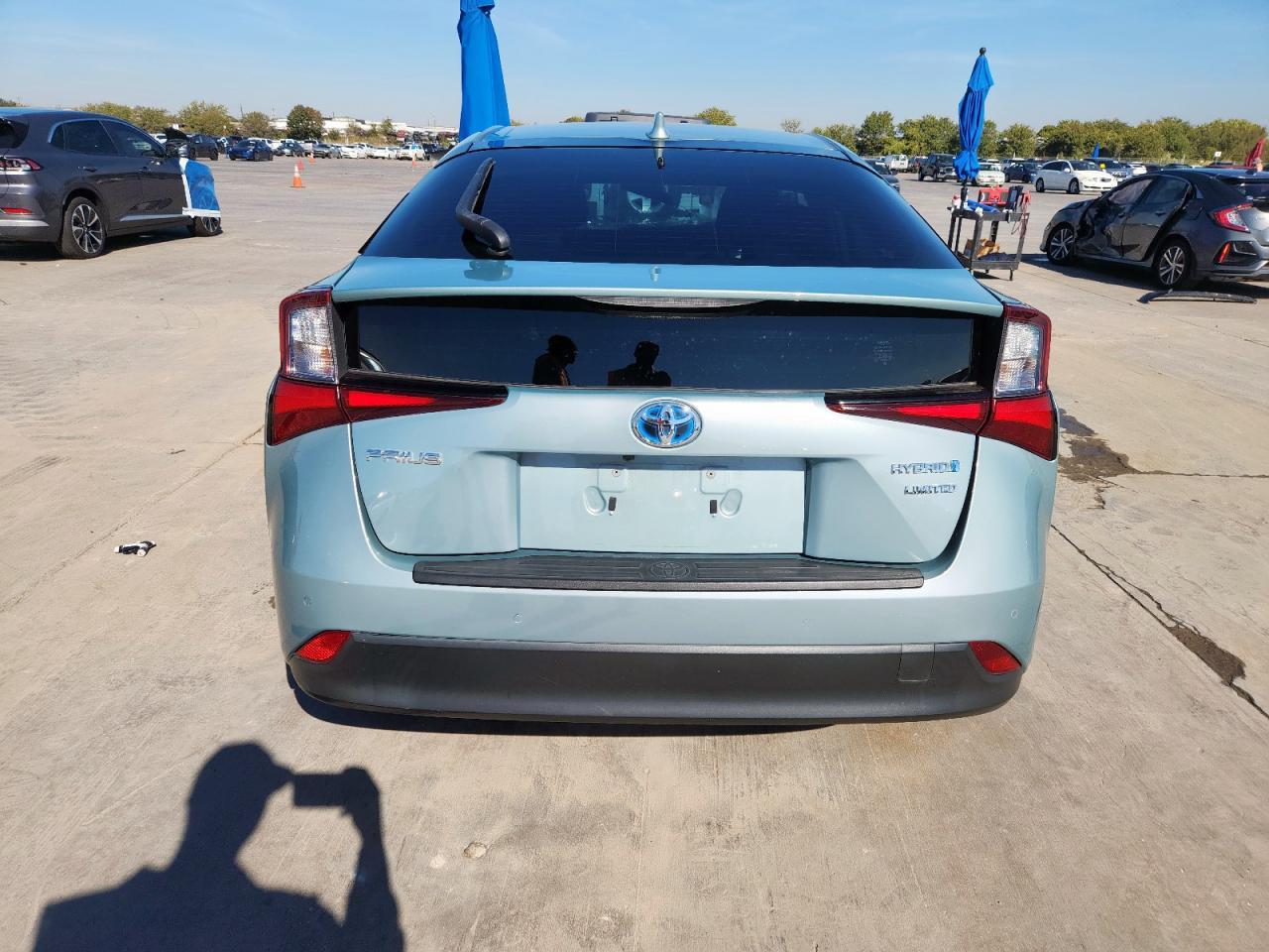 2019 TOYOTA PRIUS